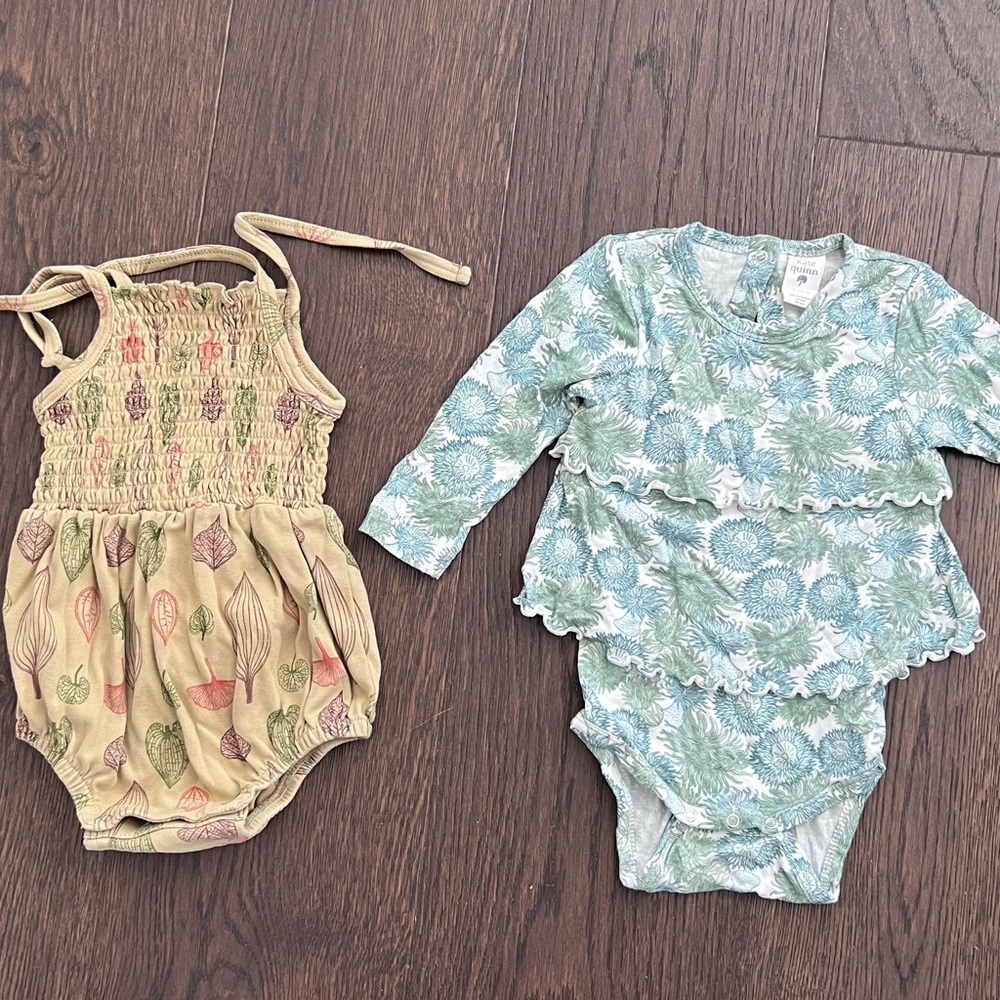 Kate Quinn Green bubble and Tan Baby Outfit Set